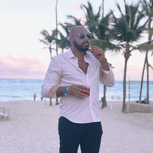 Meet your Posher, Ali